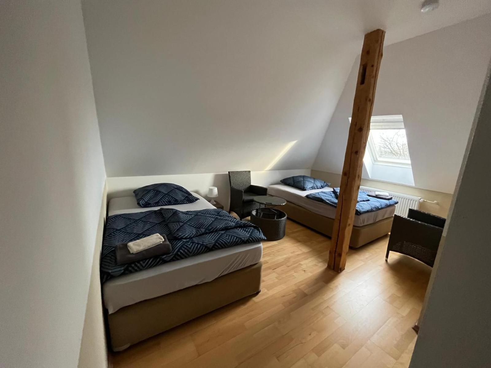 Doppelzimmer-Bad-Kuehlschrank-Tv-19 Meine Екстериор снимка